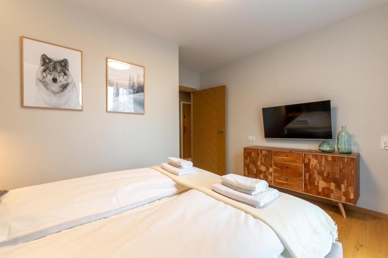 Szary Wilk Apartament シュチルク エクステリア 写真